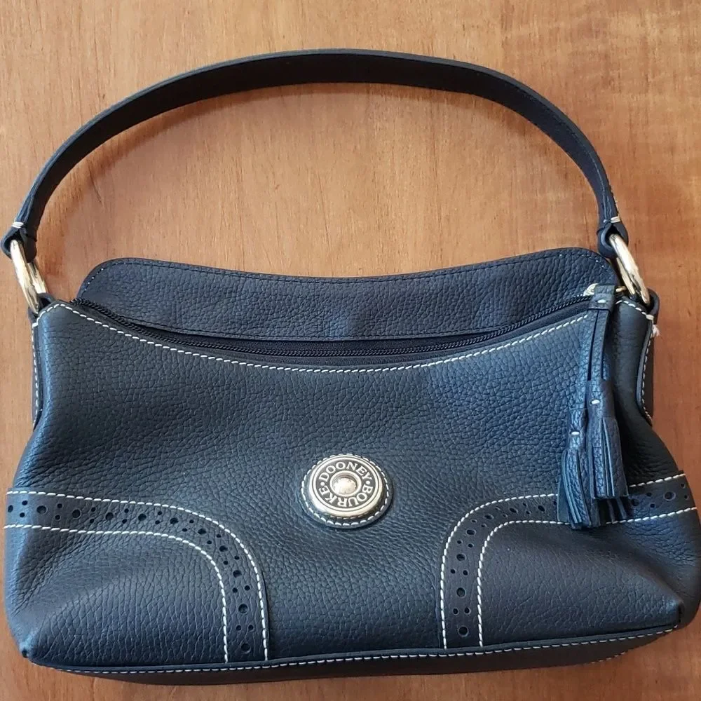 DOONEY BOURKE small black slouch T’Moro Pebble Leather Shoulder Bag